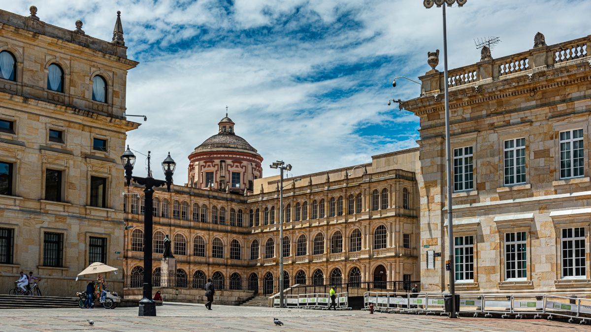 Bolívár tér