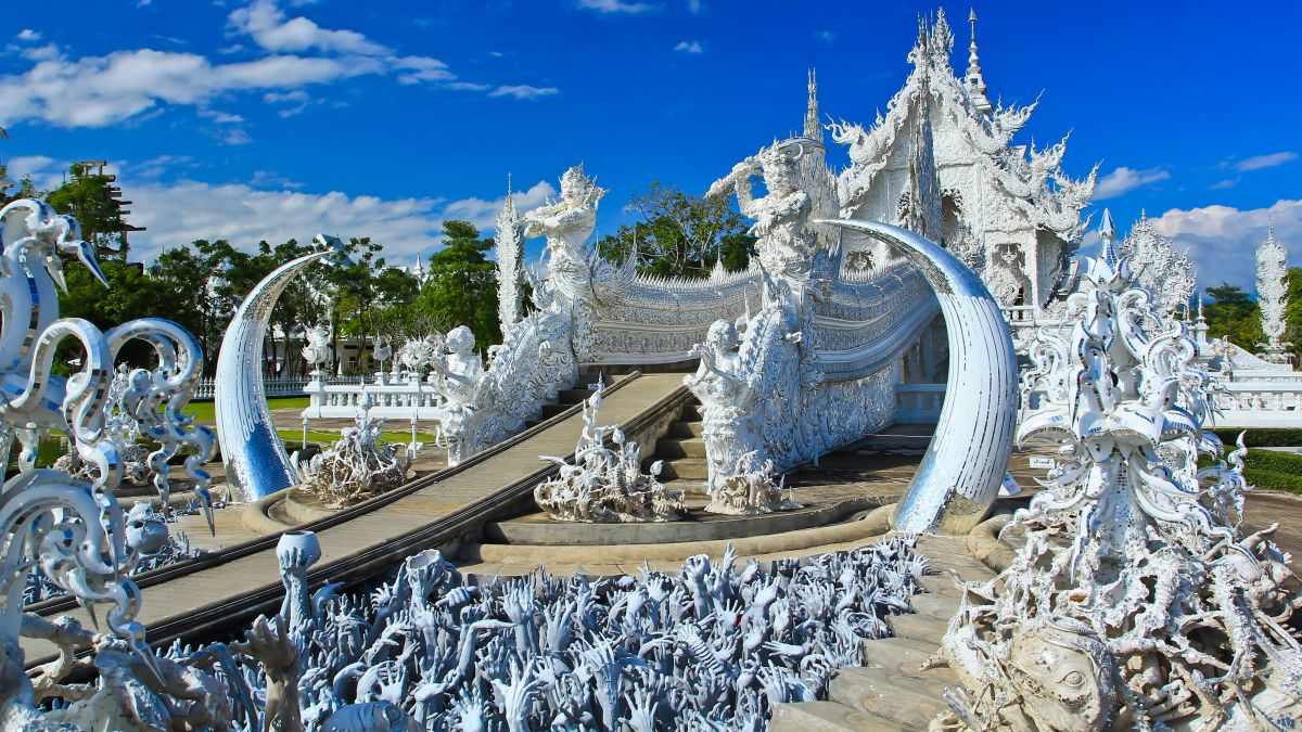 Chiang Rai - Wat Rong Khun