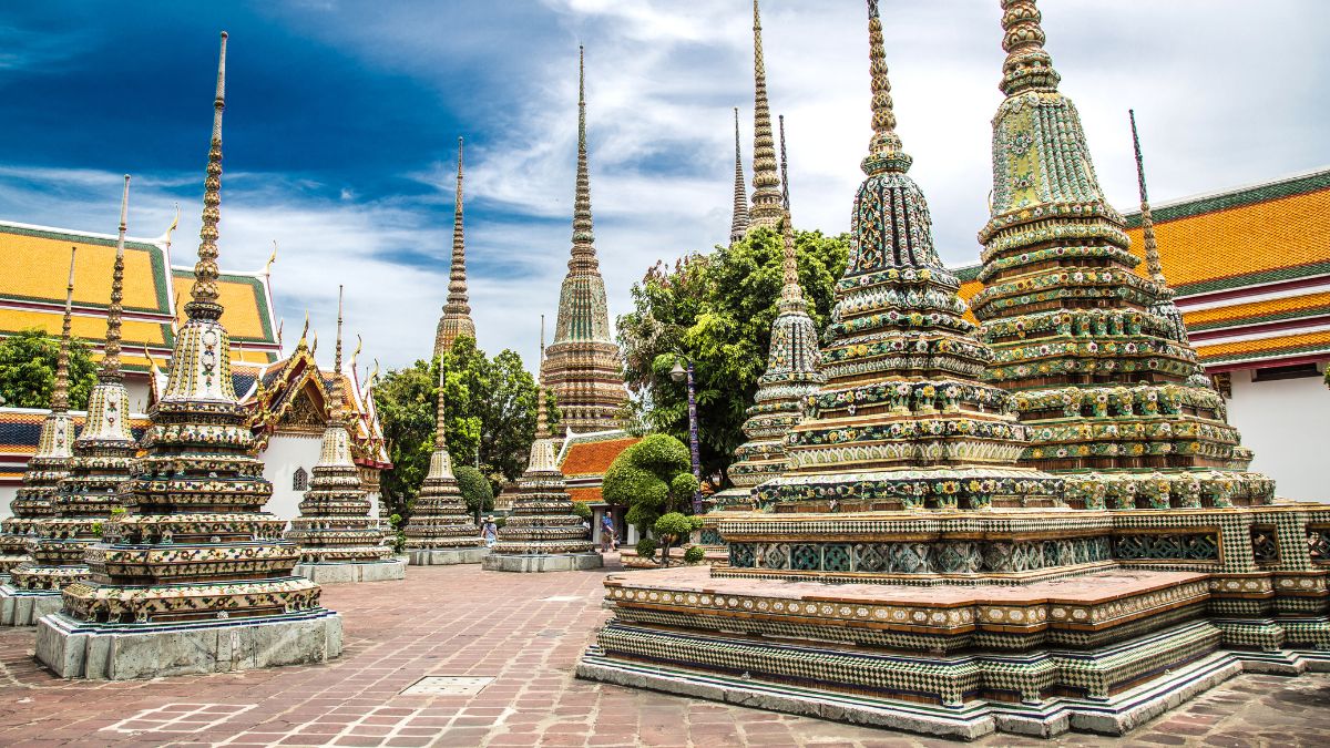 Fekvő Buddha templomok